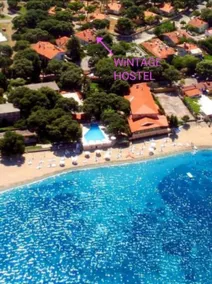 Retro hostel, reach the sea in just 160 steps! - Image 4