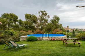 Beauty and tranquility in the interior of Costa Brava - Image 4