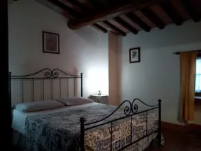 Romantic farmhouse between forest and countryside - Image 5