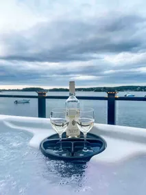 Waterfront Oasis minutes from Newport w/ hot tub! - Image 2