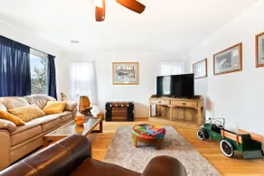 Pet Friendly Multi-Family with Hot tub & Sauna - Image 3