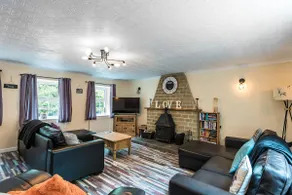 Hilltop Cottage/ Penrhiw - Image 4