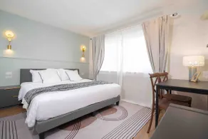 Patong 4BR Home chill Bangla and beach - Image 2