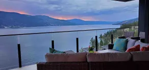 THE NEST A Luxury Lakefront Penthouse Oasis - Image 4