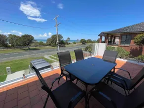 The Waterfront - The beach at your doorstep! - Image 4