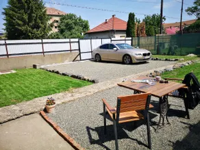 Weisz Apartment-City Center-Free Private Parking-Wifi -AC - Image 3
