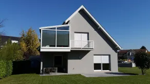 Spacious independent contemporary apartment - Image 2