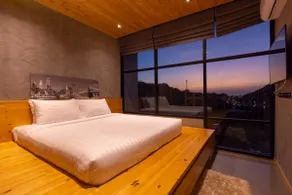 Sara's Nest - Top Floor Seaview apartments - Image 3