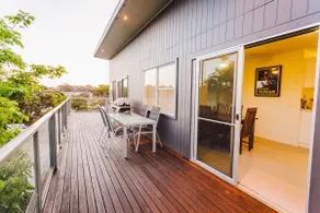 Point Lonsdale Holiday Apartments - Image 2