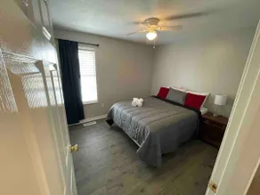 Lakeaway area home with parking and fenced yard. - Image 3
