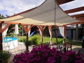 Cozy attic apartment/studio by the lake, quick to the main station! - Image 5