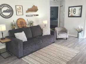 My Old Kentucky Home<br>3 bedroom, 2 full bath. <br>Sleeps 7 - Image 2