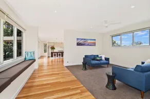 Kilala - executive style home - Image 4
