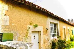 As seen on A New Life in The Sun - Beautiful 3 bedroom cottage with shared pool - Image 2
