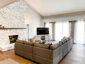 Newly Remodeled in Pistakee Bay on the Chain O' Lakes - Image 5