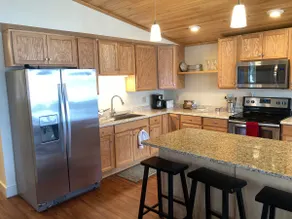 Waterfront Cottage on Harriman Point - Image 4