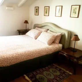 Charming Attic in Typical Townhouse NoLo District - Image 2