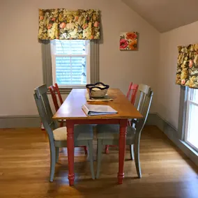 New, comfortable apartment in 1870s in-town home. - Image 4