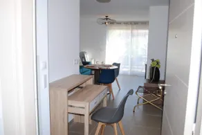 2 new ground floor rooms 100 m from the sea with parking - Image 2
