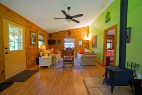 Sweet Peace Cabin - Image 3