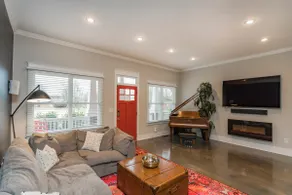 Hot Tub • King Master • Sleeps 12 • Near Broadway - Image 2