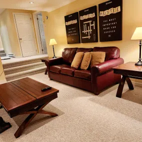 6 Bedroom Home HVR - Image 4