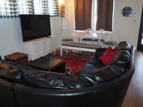 Classic City Chalet-Your Happy Place In Athens,GA - Image 5