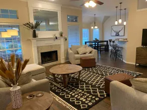 Home near Ft.Worth with Backyard Oasis - Image 4