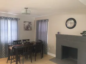 Modern N. Conway Village Home w/Hot Tub & Gameroom - Image 4