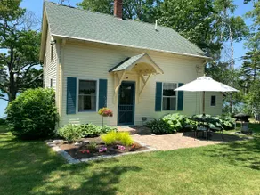 Waterfront Cottage On Basin Cove - Amazing Sunsets - Image 5