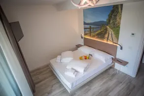 Family villa with pool 1 - Image 4