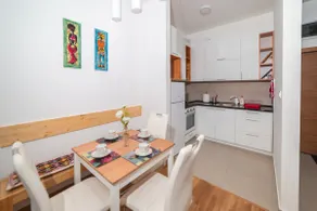 Great view apt, close to city centre+free parking - Image 4