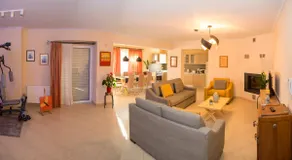 Iro's House - Image 3