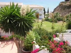 4 sovepladser - Torrox Beach Club - R985 - Image 3