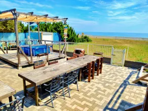 Oceanfront BBQ and training camps for up to 18 people - Image 3