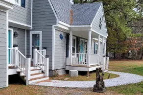 Lazy Day Getaway in Mathews - Image 3