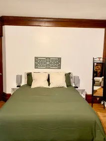 3-Bedroom Victorian in the heart of the Village. - Image 2