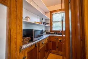 Great Location, Wauwatosa (upper unit) - Image 5