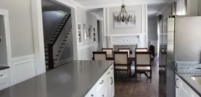 1920s Historic Retreat in Downtown Graham - Image 2