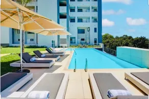Sunshine Spaces 2 fully serviced, WiFi & Netflix - Image 2