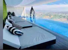 Adamant Leon Executive Loft - Image 2