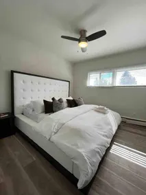 Meet Olive ~ Spacious Living with King-Sized Beds! - Image 4