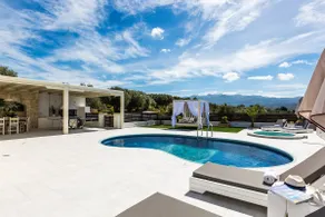 Villa au caramel! Piscine privée et jacuzzi chauffé, à 5 'de la plage! - Image 3