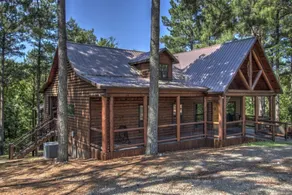 Timber Bear Cabin - Ihr perfekter Kurzurlaub, Feuerstelle / Whirlpool / WiFi / vieles mehr! - Image 4