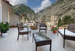 ”Da Oreste” Rooms for Rent - Image 4