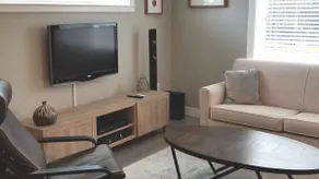 Private 1Br Suite in Victoria - Image 4