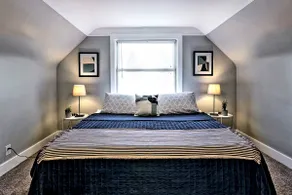 Designer Home 1/2 mile from Downtown Royal Oak! - Image 3