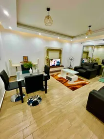African Home VIP 2. Studio Piscine - Image 2