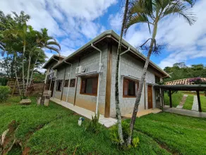 Lake House - Image 2