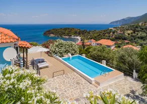 Mouzakis Villas - Image 2